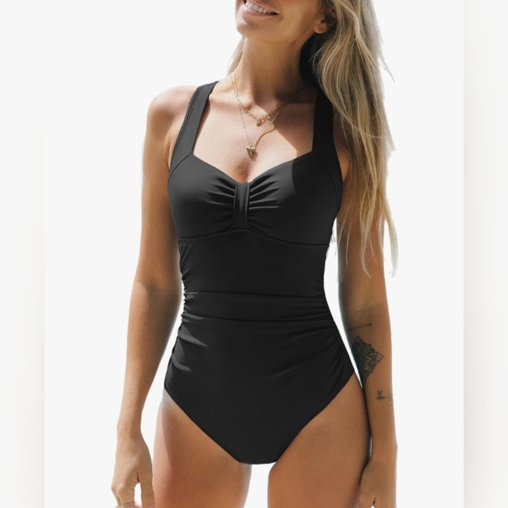 NWT CUPSHE Women's One Piece Swimsuit Ruched Tummy Control Cross Back Tie Medium